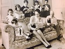 Graduiertenkolleg „Family Matters. Figuren der Ent-Bindung“ Famile Chaplin, Copyright Archives Ives Debraine, 1964